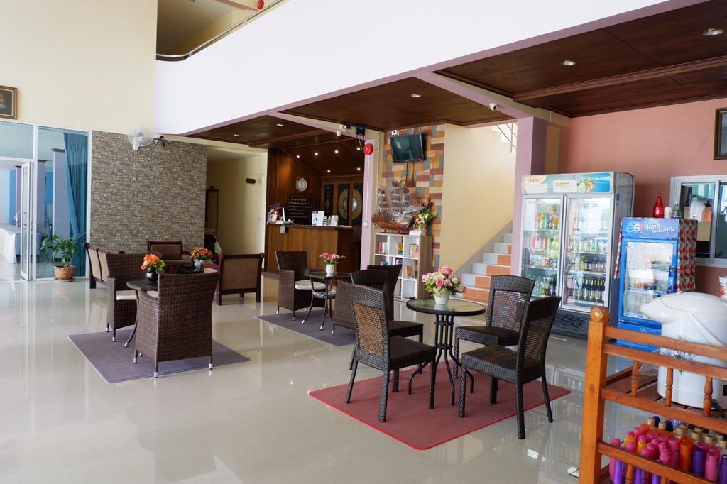 โรงแรม ณ ชัยเดช สุราษฎร์ธานี ภายนอก รูปภาพ