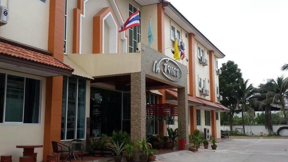 โรงแรม ณ ชัยเดช สุราษฎร์ธานี ภายนอก รูปภาพ