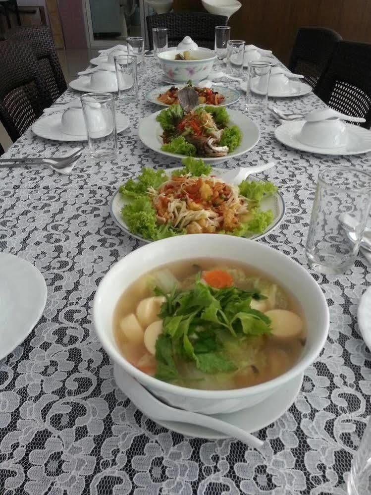 โรงแรม ณ ชัยเดช สุราษฎร์ธานี ภายนอก รูปภาพ